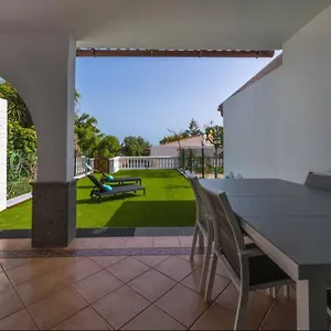https://dplex-con-jardn-y-buenas-vistas.in-canary-islands.com